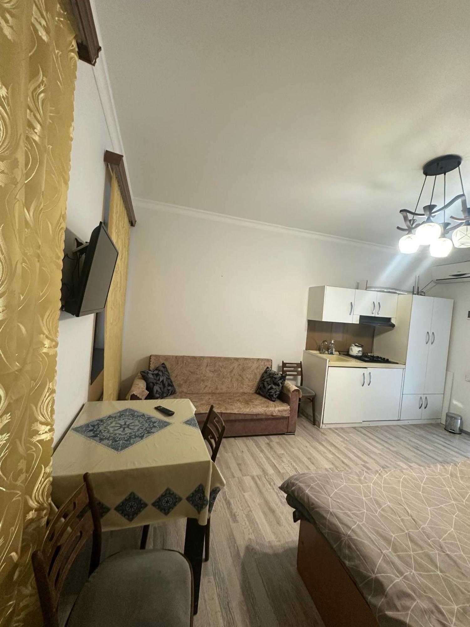 Hellobaku Apartment In Old City Εξωτερικό φωτογραφία
